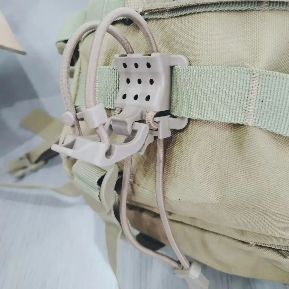 Accessoires fixation molle - Surplus militaire