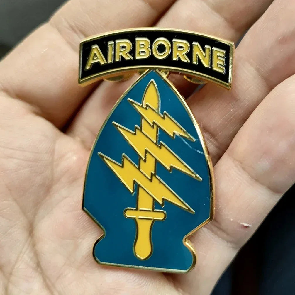 Insigne militaire belge - Surplus militaire