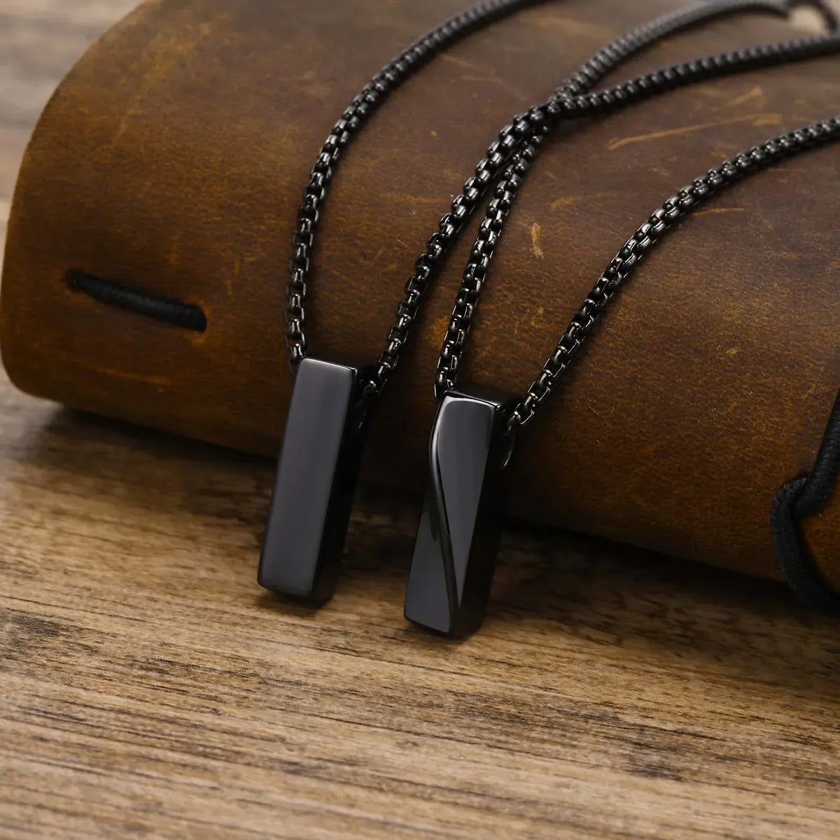 Collier plaque militaire noir - Surplus militaire